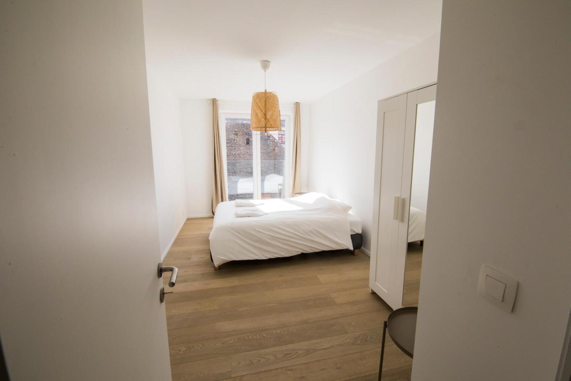 Bed and Breakfast Travelease - Midi Brüssel Exterior foto