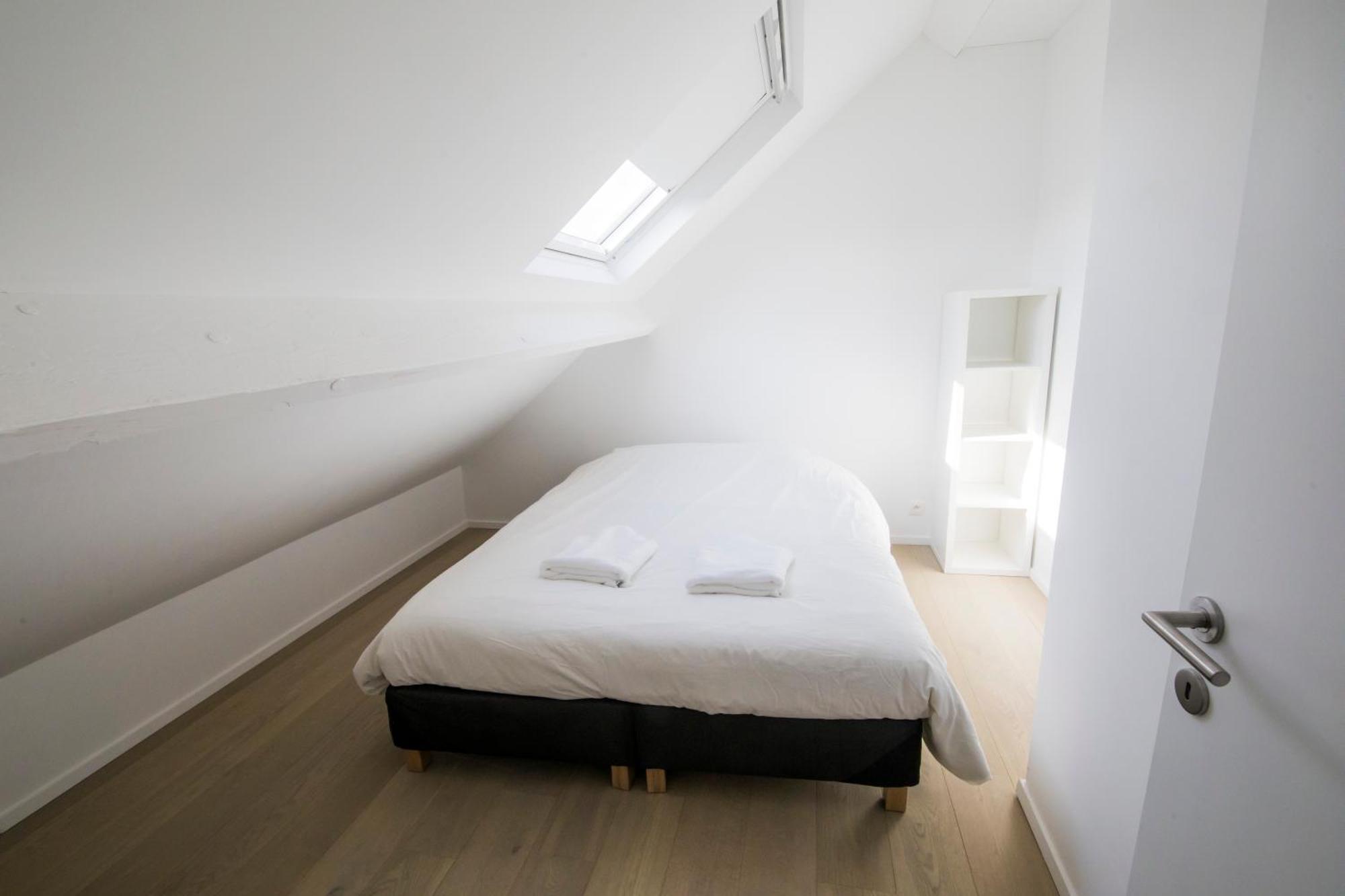 Bed and Breakfast Travelease - Midi Brüssel Exterior foto